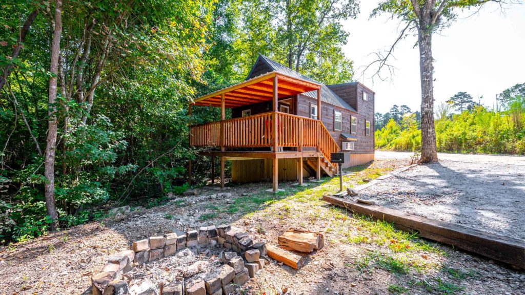 walnut cabin hero image